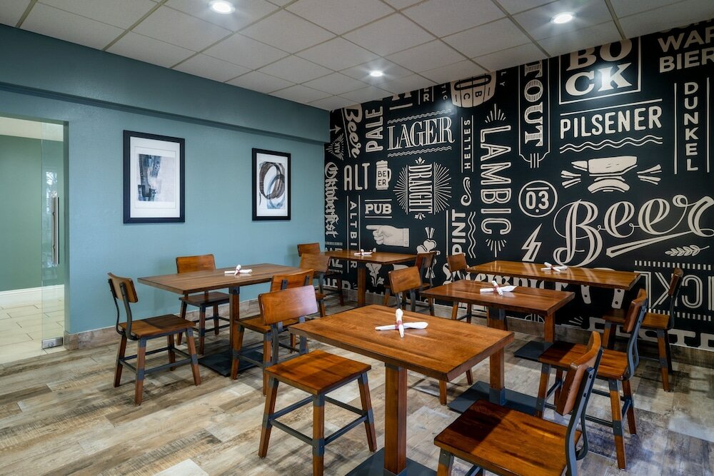 Фото Four Points by Sheraton Orlando International Drive