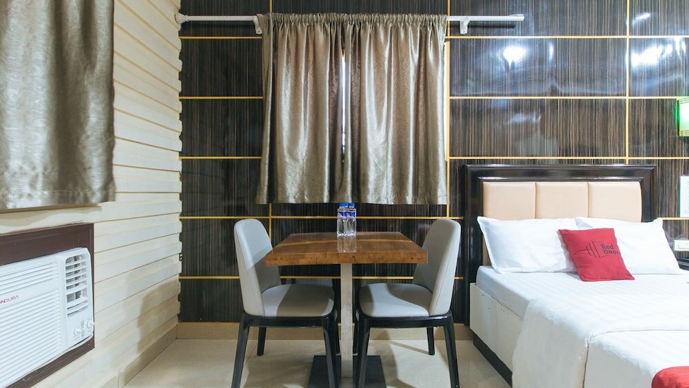Фото RedDoorz near Araneta Center Quezon City