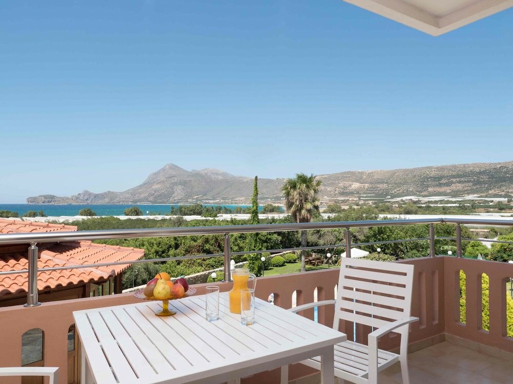 Фото Petritos Rooms and Studios