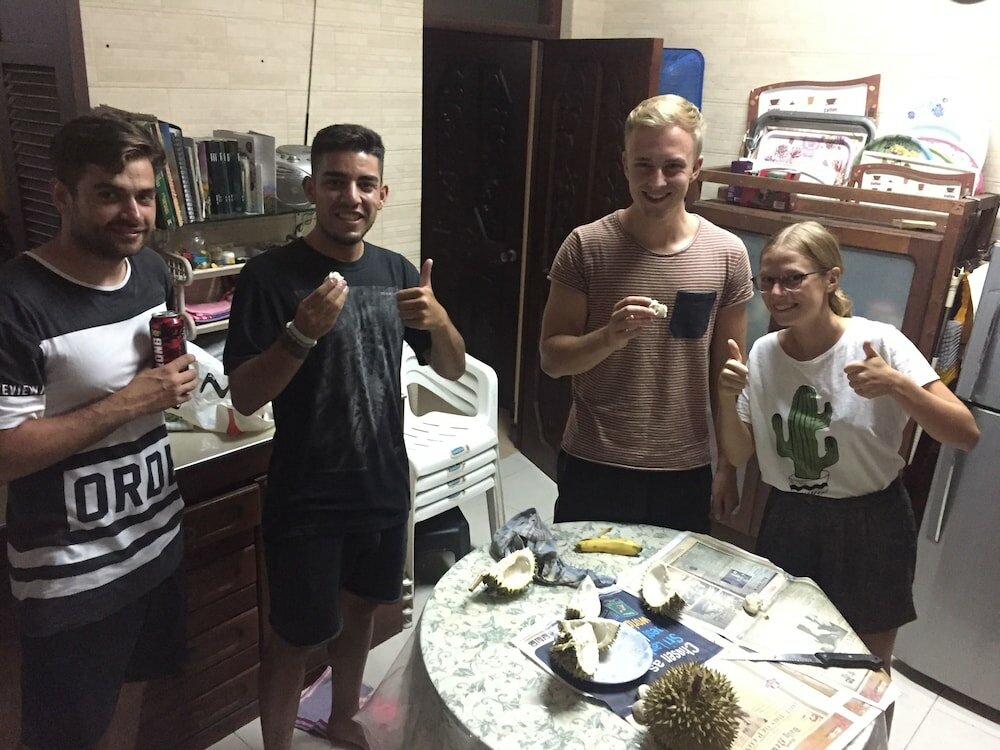 Фото Resident View Homestay