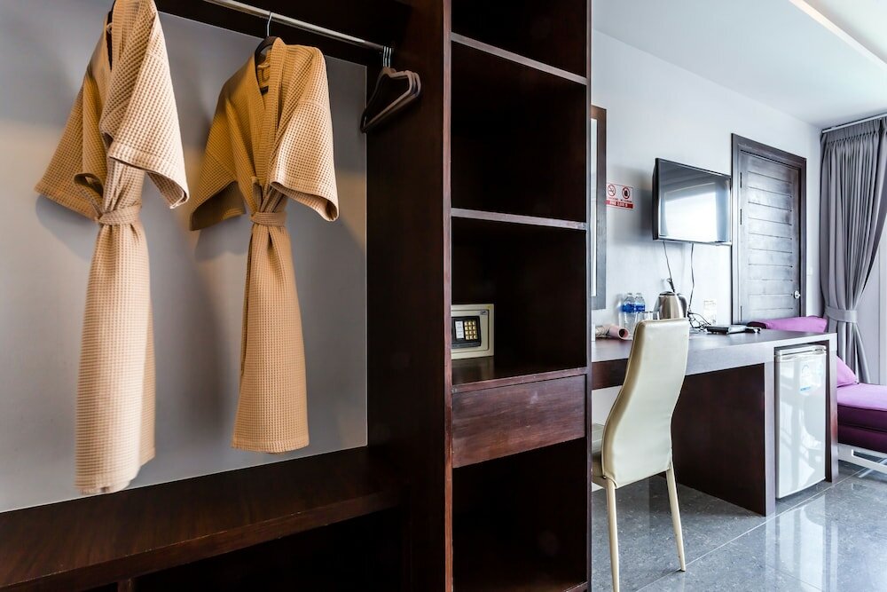 Фото 77 Bangla Hotel