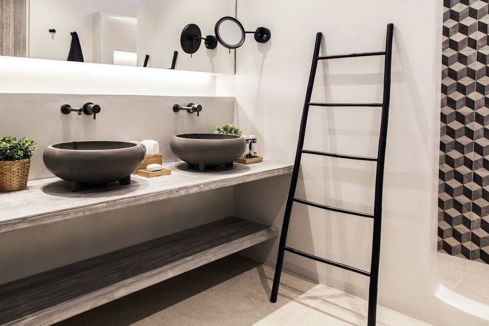 Фото Hide out Suites