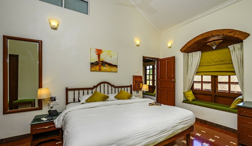 Фото Neemrana's Three Waters