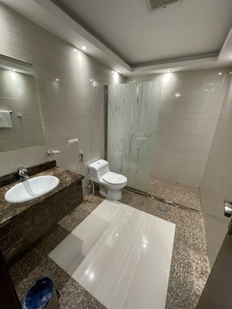 Фото Dyafa 6 - Hotel Apartment