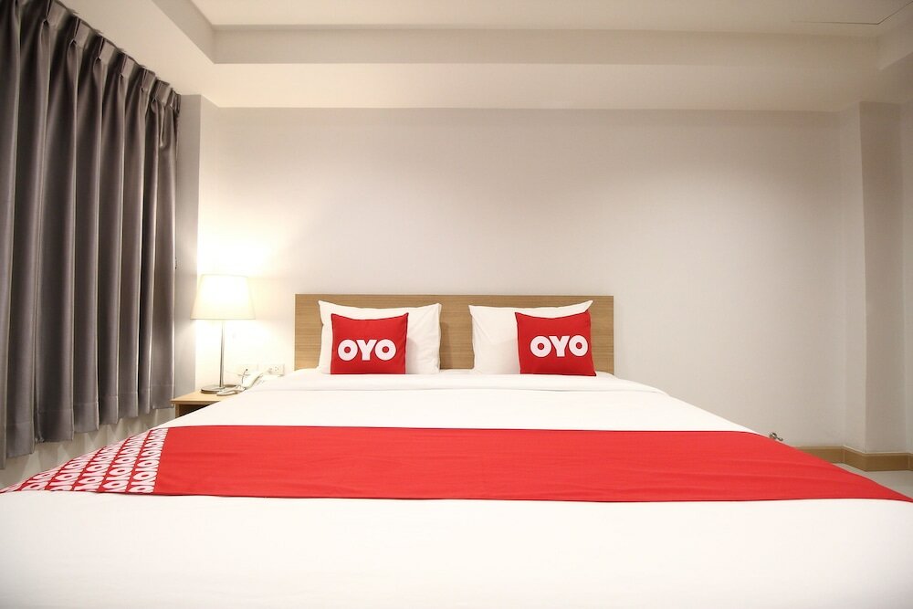 Фото Super Oyo 483 Pannee Hotel Khaosan