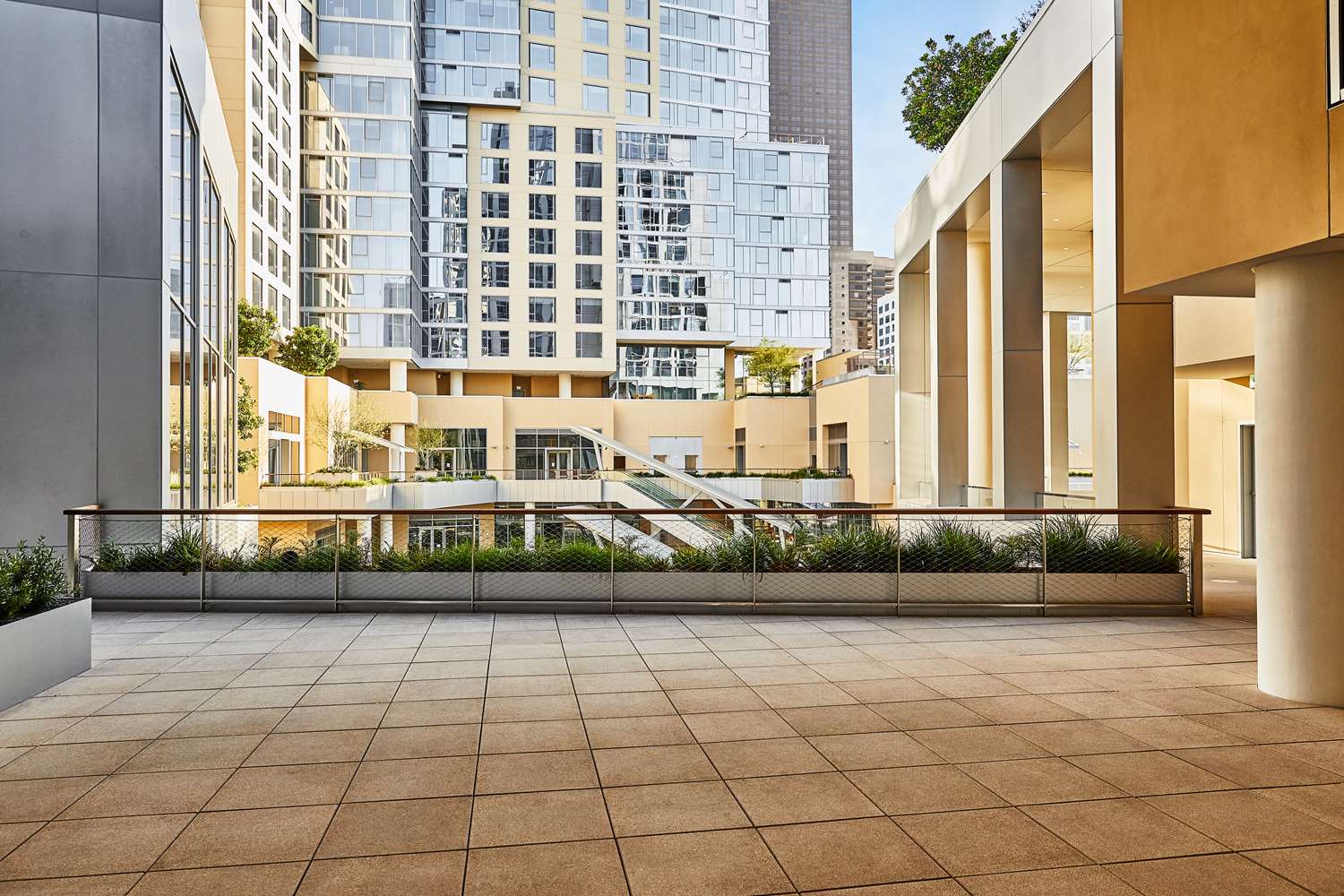 Фото Conrad Los Angeles