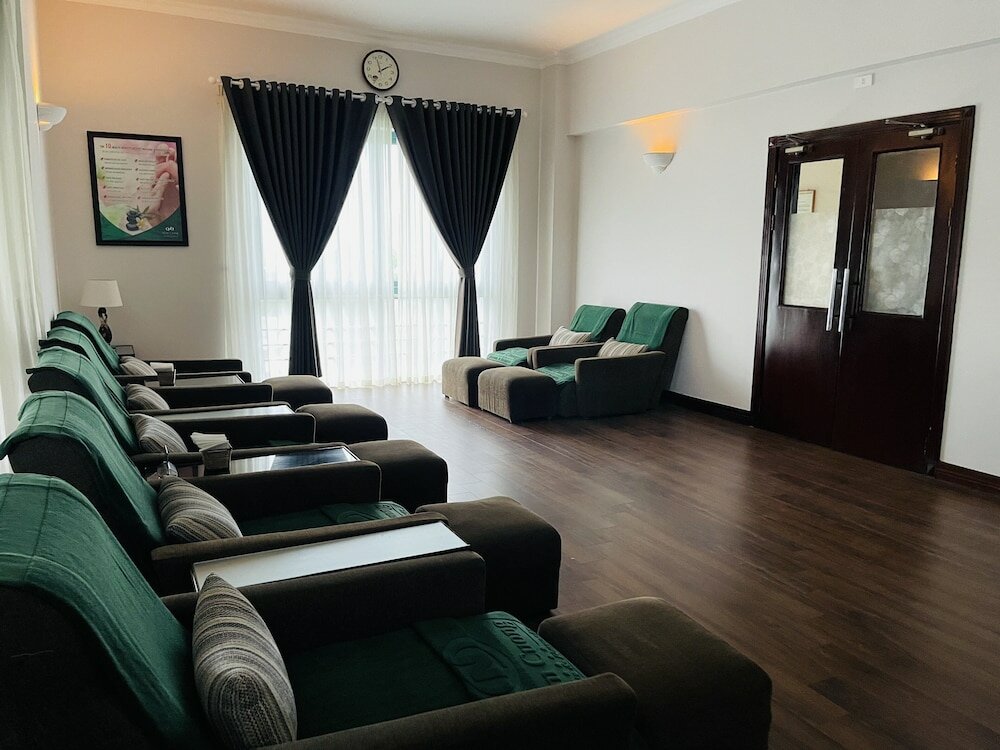 Фото The Tray Hotel