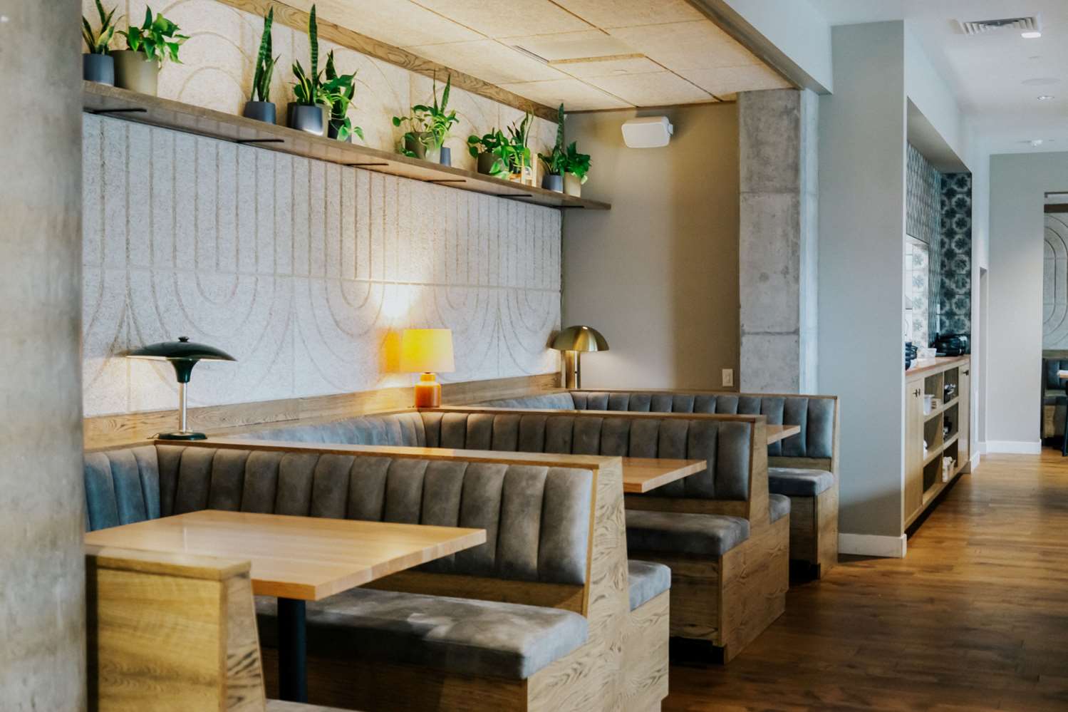 Фото Holman Riverfront Park Hotel Salem, Tapestry by Hilton