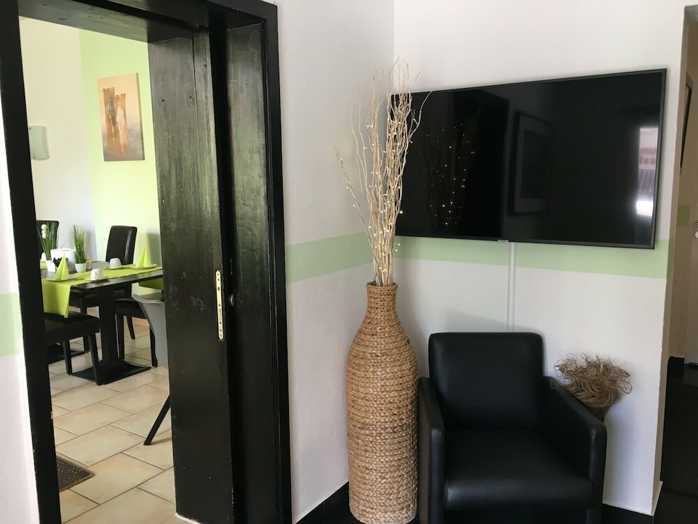 Фото Hotel Augsburg Goldener Falke