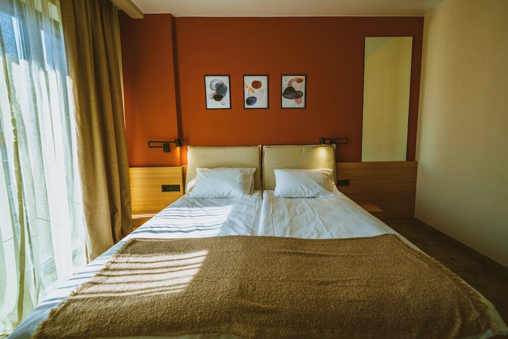 Фото B1 Downtown Hotel