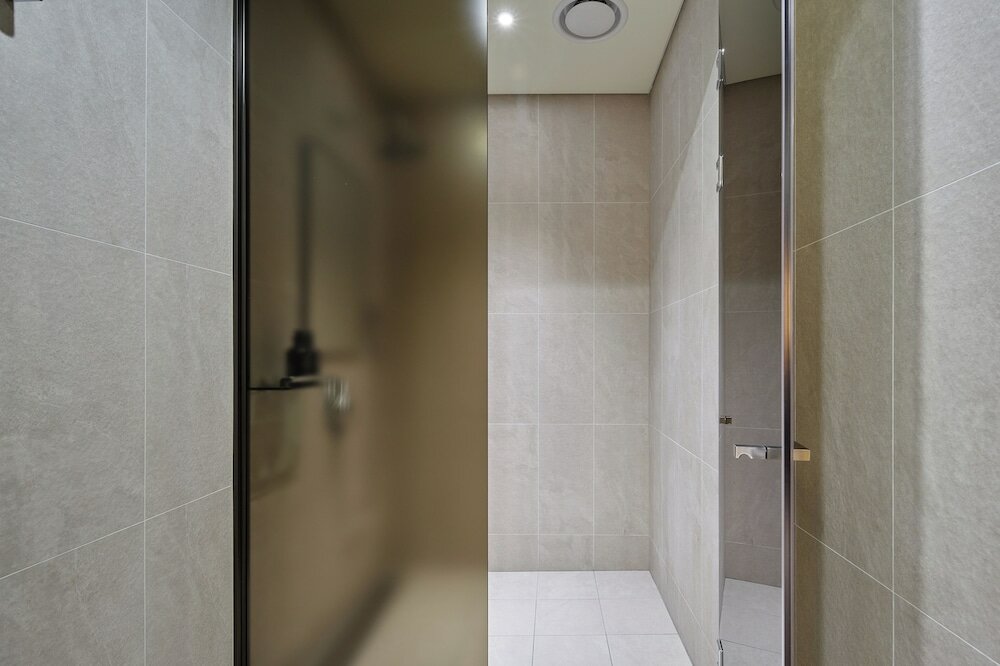 Фото Hotel The Botanik Sewoon Myeongdong