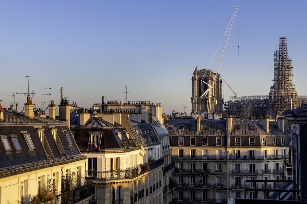 Фото Hotel Des Carmes