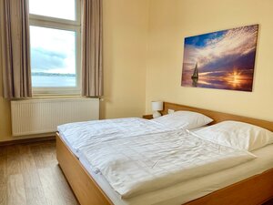 Kieler Forde (Kiel, Prieser Strand, 4), hotel