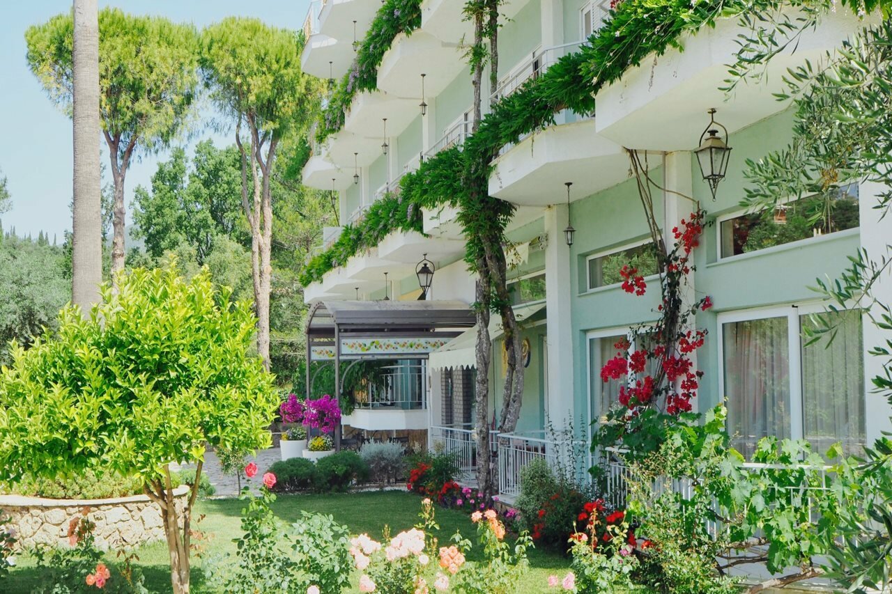 Фото Paloma Blanca Hotel