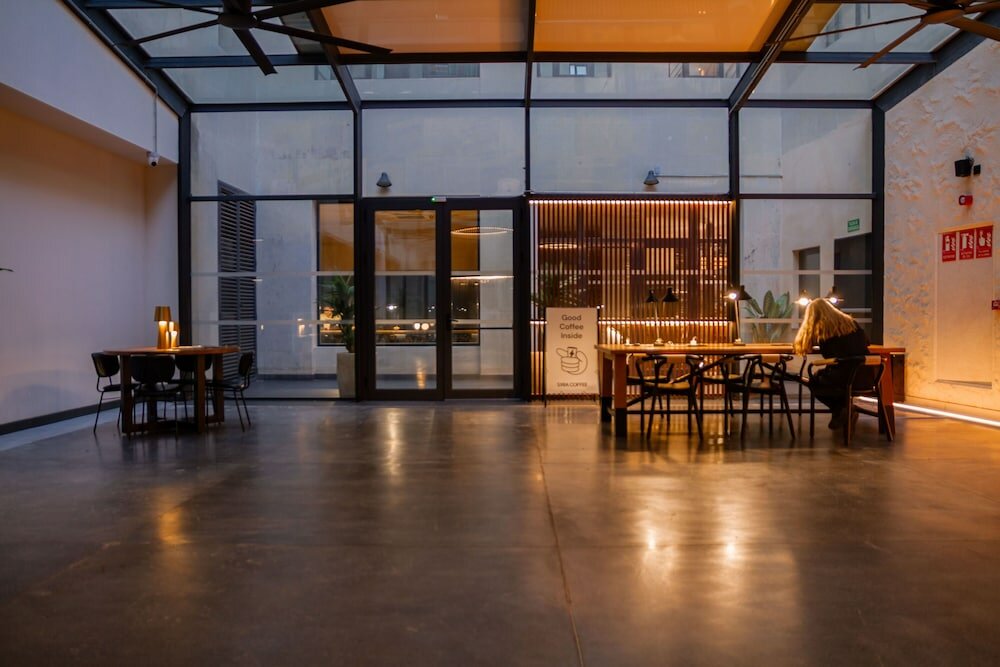 Фото Letoh Letoh Sevilla