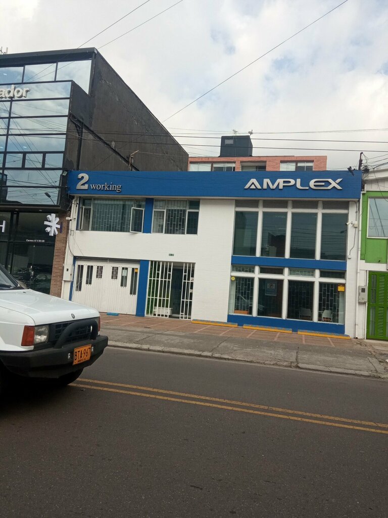 Sale and lease of commercial real estate 2 Working - Bogotá - Oficinas todo Incluido, Bogota, photo