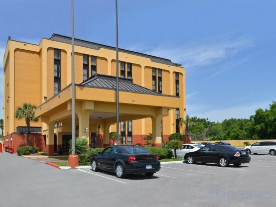 Фото Quality Inn