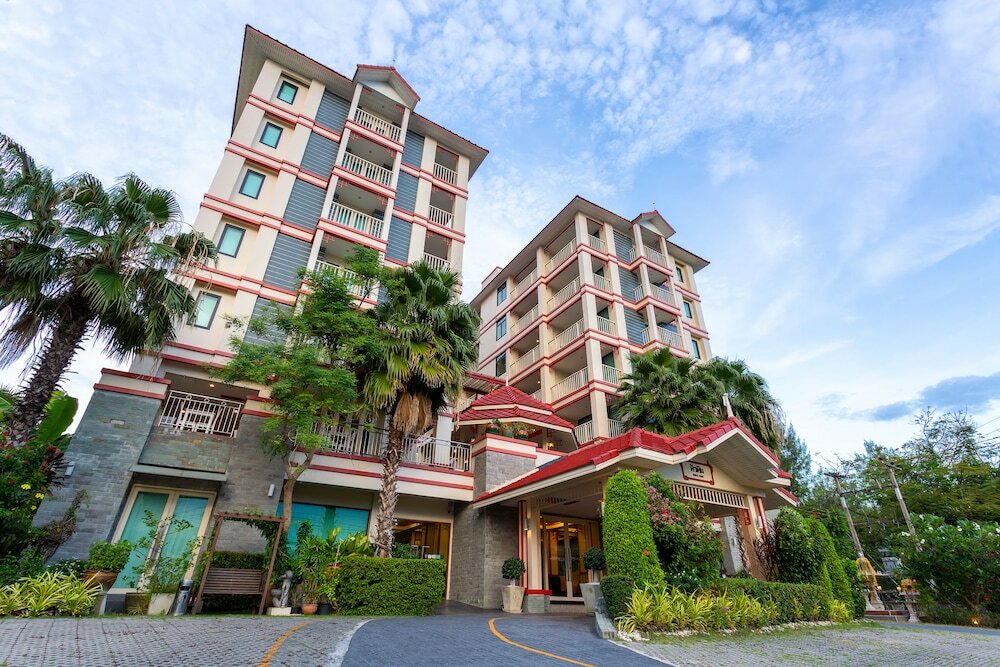 Фото отеля 1