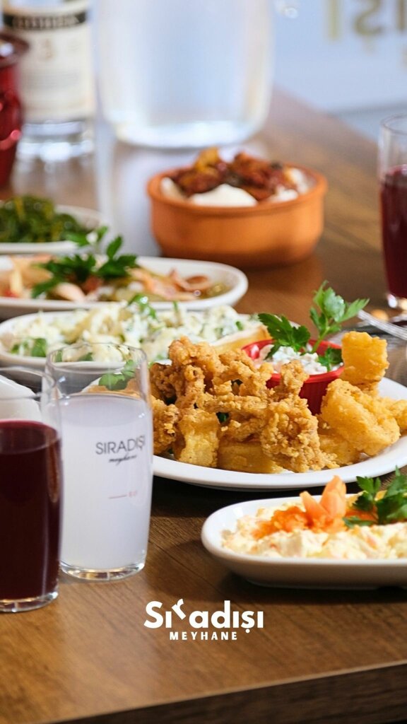 Restaurant Siradisi Meyhane, Izmir, photo