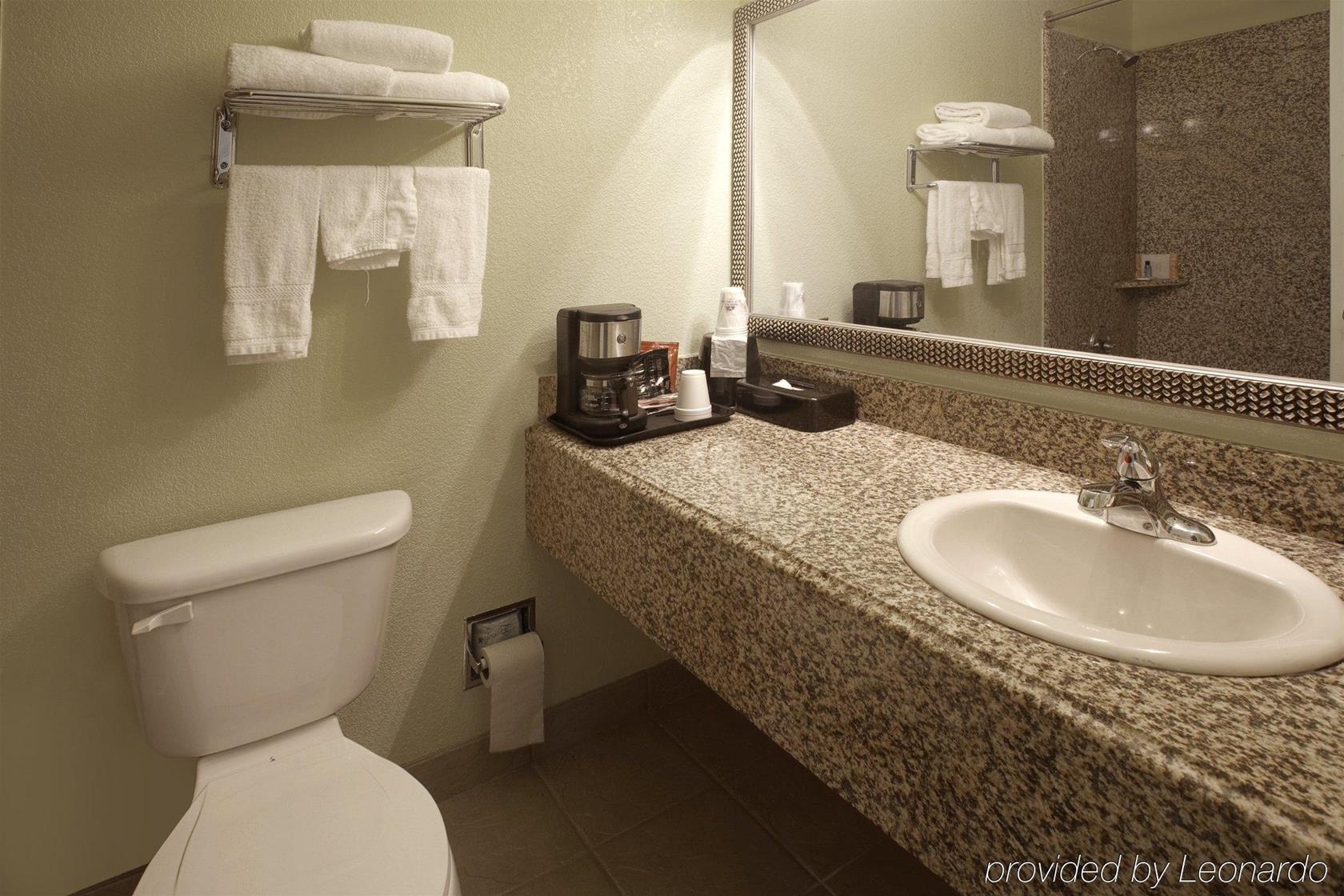 Фото Americas Best Value Inn Waco