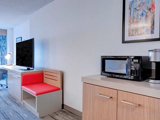 Фото Hilton Garden Inn Anaheim/Garden Grove
