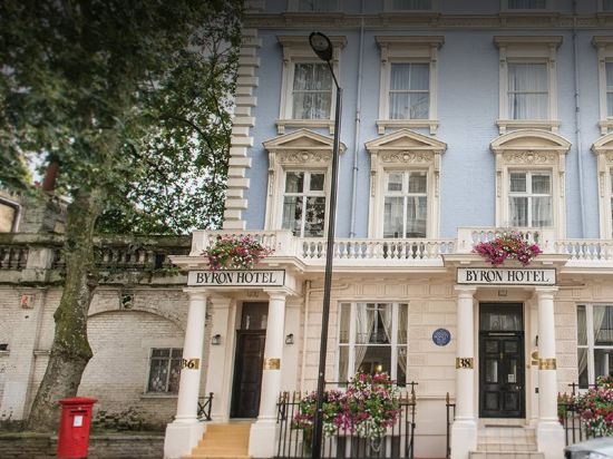 Фото Byron Hotel London
