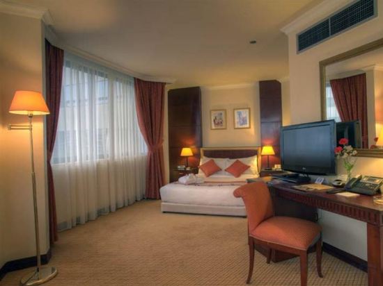 Фото Al Diar Dana Hotel