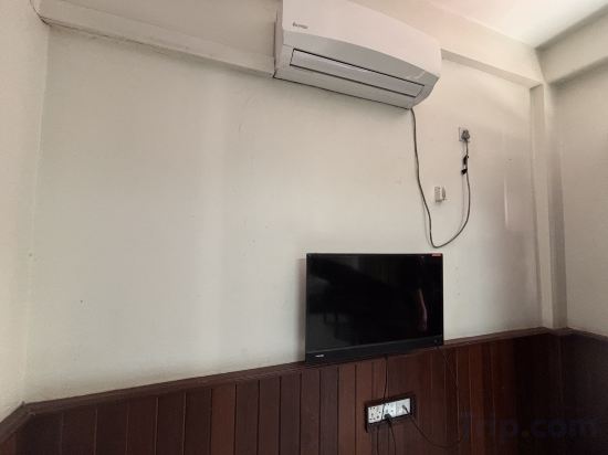 Фото Airport Inn