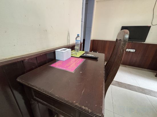 Фото Airport Inn