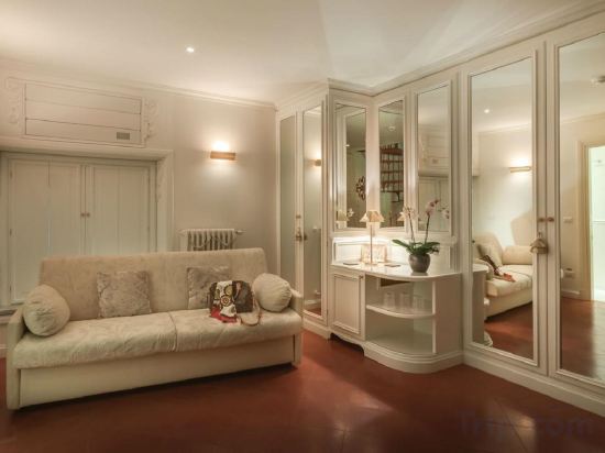 Фото Palazzo Cardinal Cesi