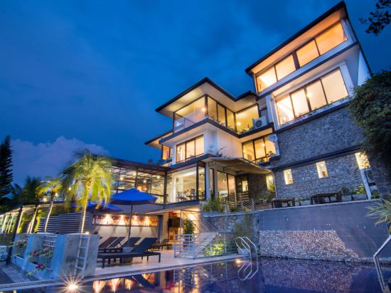 Фото Theva Residency