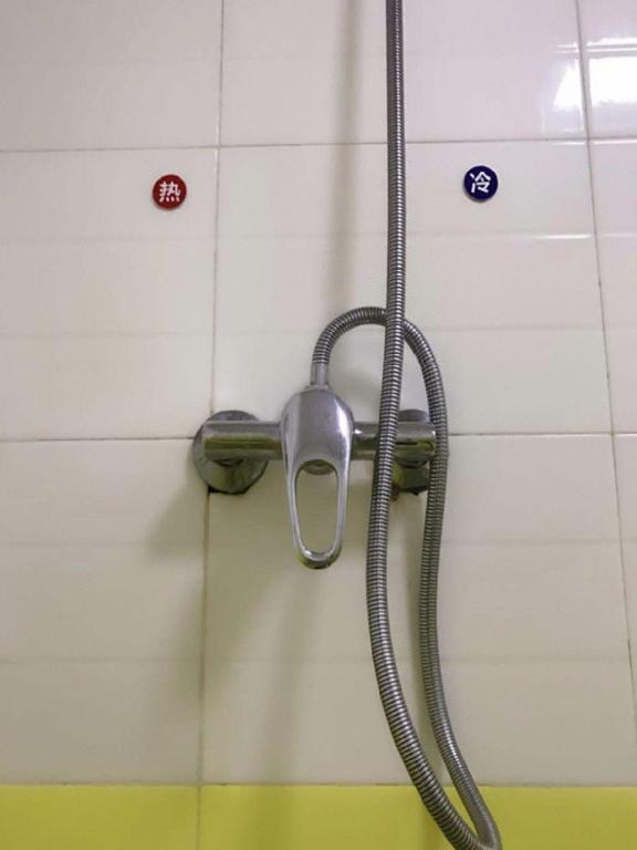 Фото 7 Days Inn Harbin Railway Station Zhanqian Square Branch