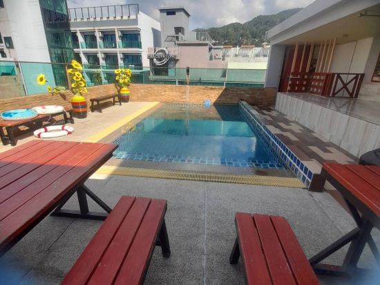 Фото The Patong Center Hotel