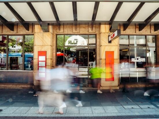 Фото Mantra 2 Bond Street Sydney