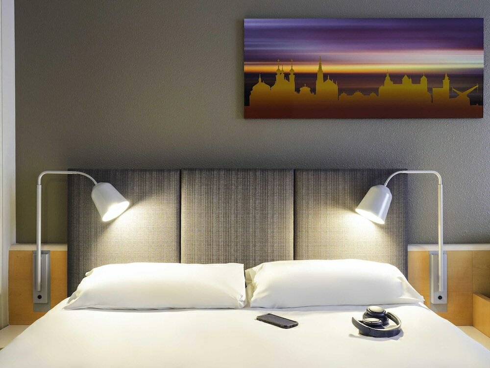 Фото Ibis Wuerzburg City Hotel