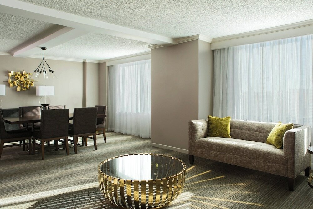 Фото Falls Church Marriott Fairview Park