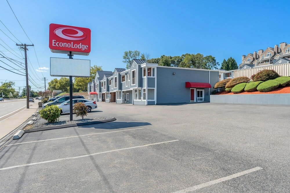 Фото Econo Lodge Cranston - Providence