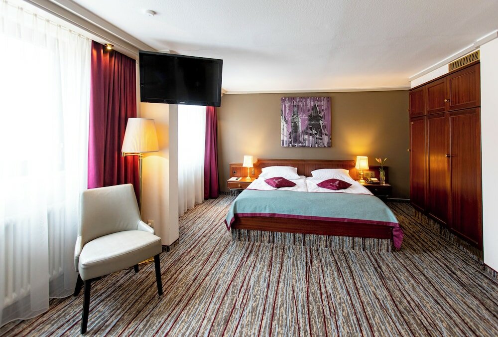 Фото Das Pelikan Hotel Schwäbisch Gmünd