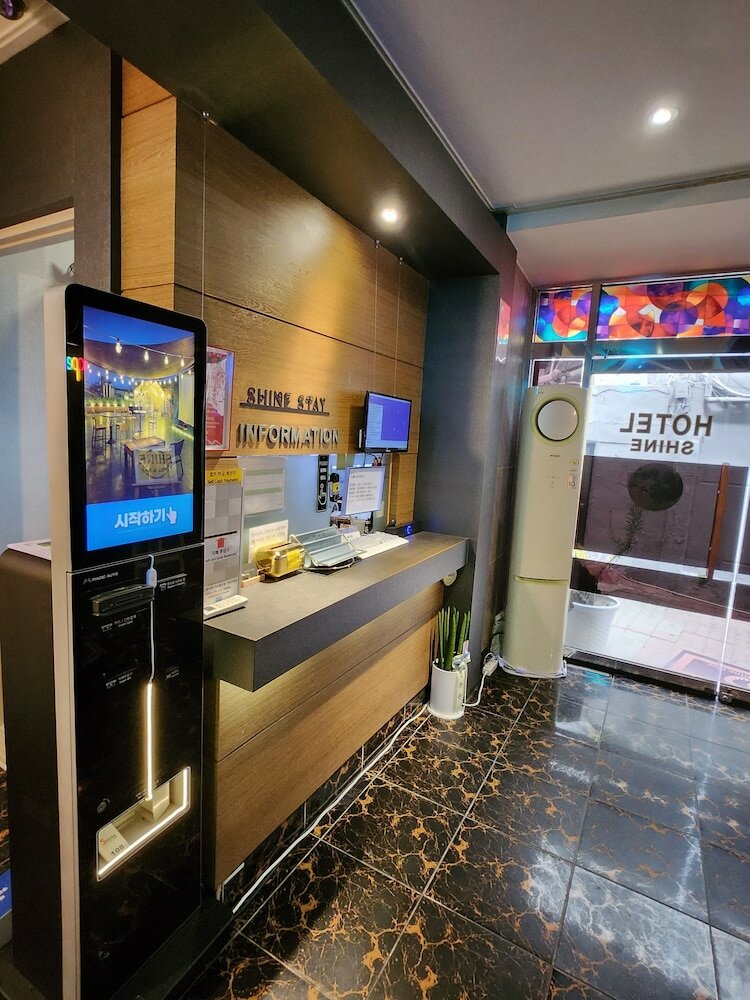 Фото Shine Hotel