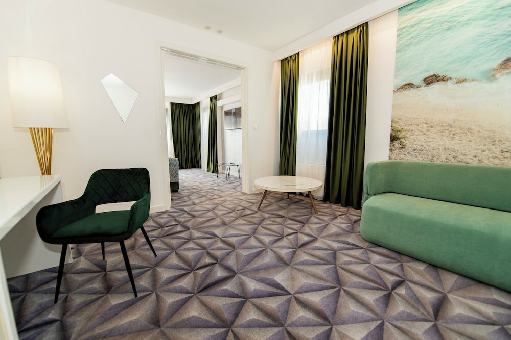 Фото Luxe