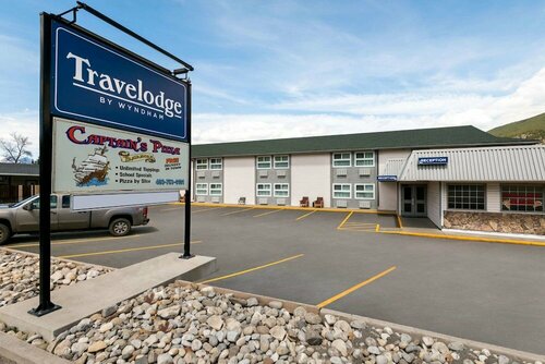 Гостиница Travelodge by Wyndham Blairmore в Провинции Альберта