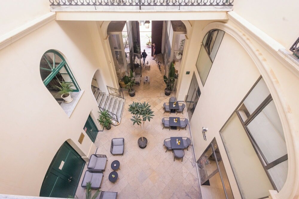 Фото Central Gallery Rooms