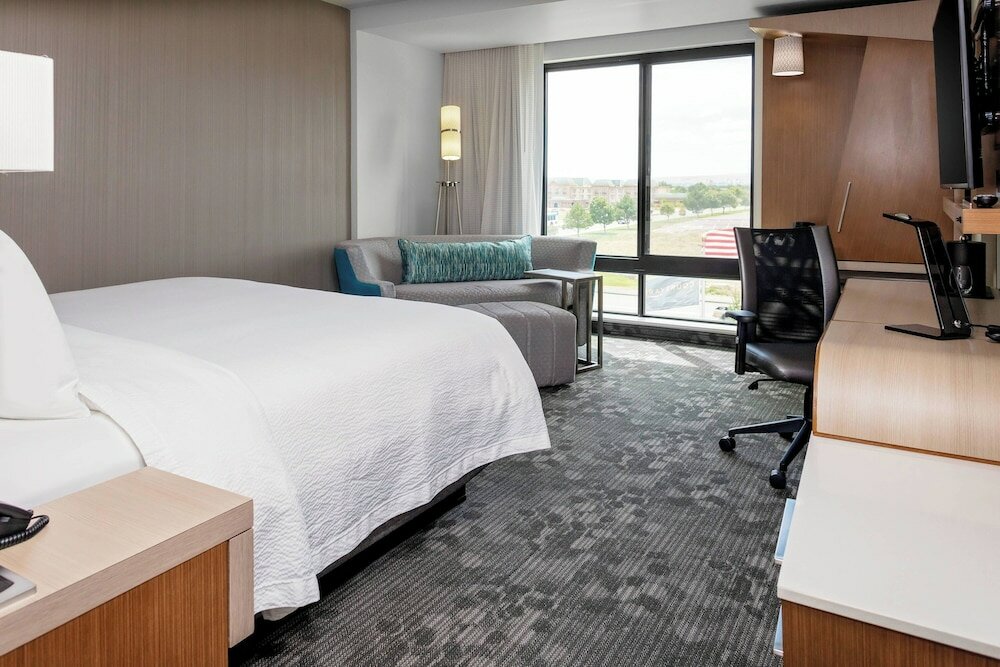 Фото Courtyard by Marriott Pasco Tri-Cities Airport