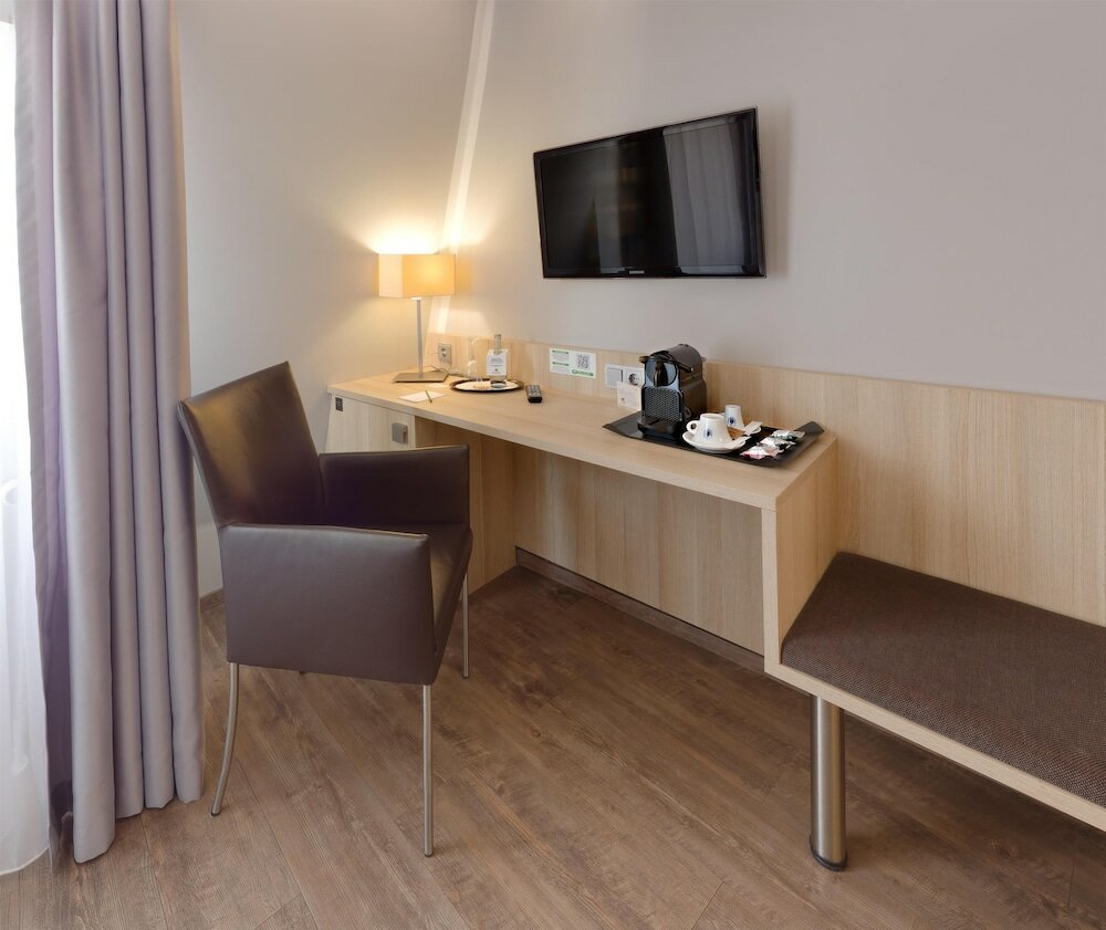 Фото Attimo Hotel Stuttgart