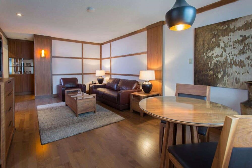 Фото Atlantic Host Hotel