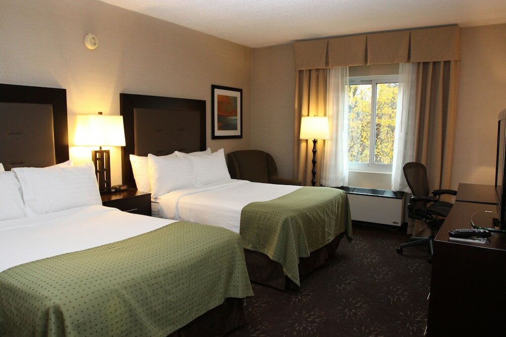 Фото Holiday Inn Budd Lake - Rockaway Area