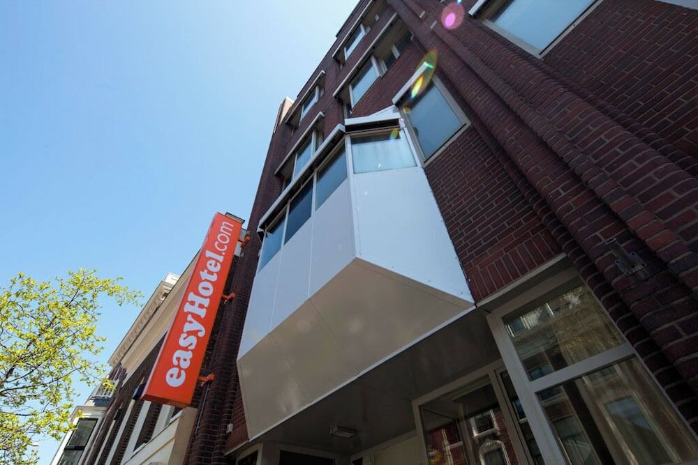 Фото EasyHotel The Hague City Centre