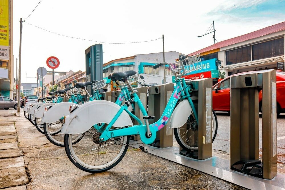 Фото Bishop Hotel