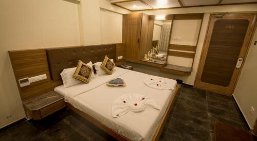 Гостиница Sri Janakiram Hotels в Тирунелвели
