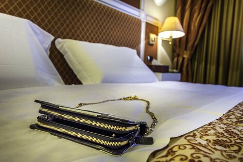 Гостиница Hotel La Bussola в Новаре